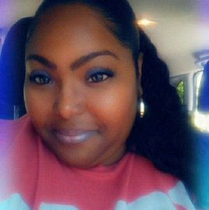 Meet your Posher, Latisha